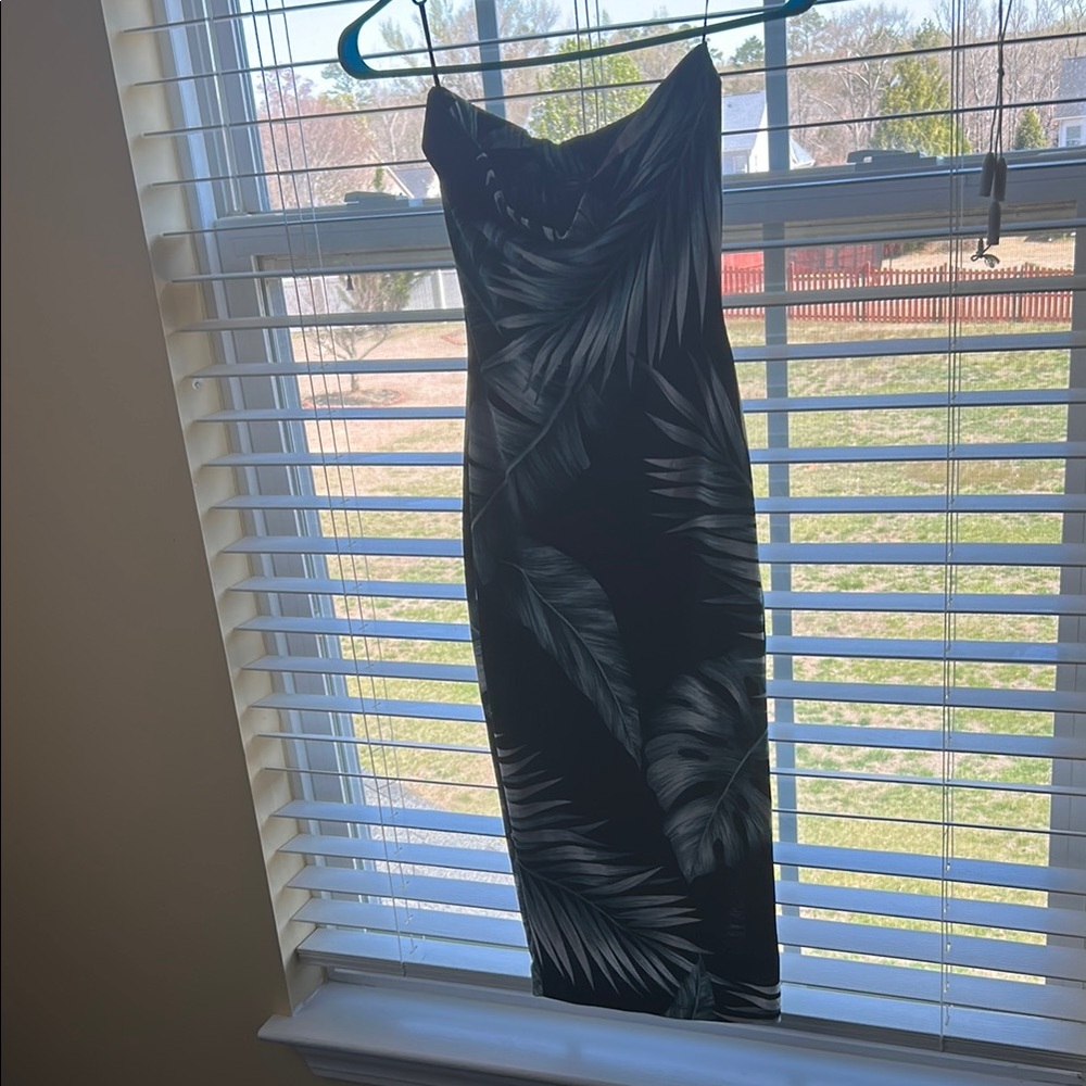 Black and Green Leaf Print Dress